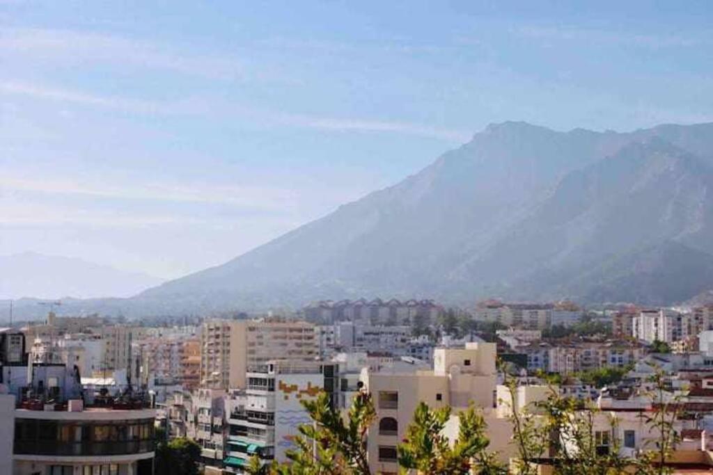 Large Modern Beach Front Apartment, Rooftop Pool!! Marbella Ngoại thất bức ảnh