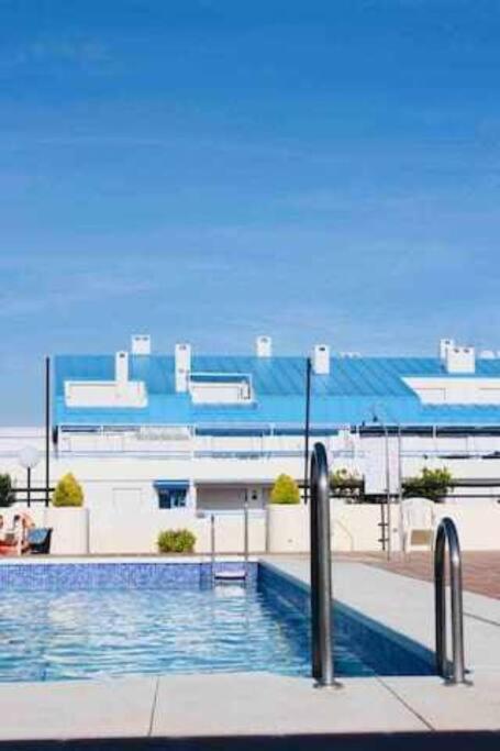 Large Modern Beach Front Apartment, Rooftop Pool!! Marbella Ngoại thất bức ảnh