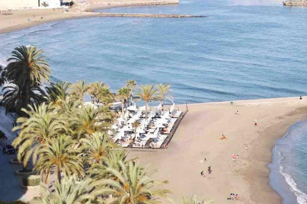 Large Modern Beach Front Apartment, Rooftop Pool!! Marbella Ngoại thất bức ảnh